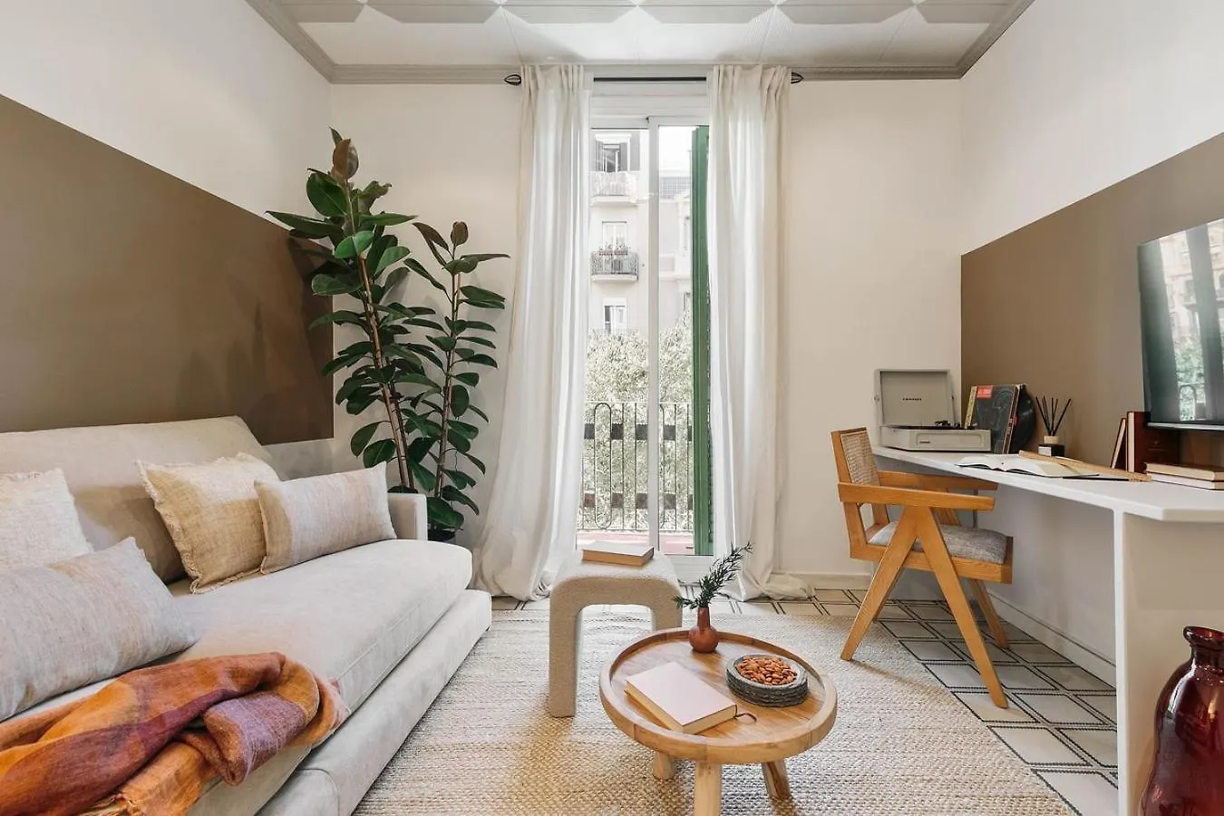 Apartment Veduto - 2 Bedrooms In Eixample Esquerra Barcelona
