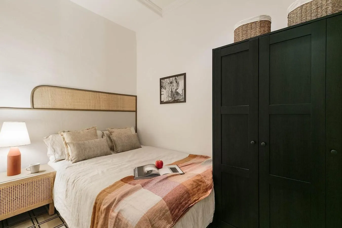 Apartment Veduto - 2 Bedrooms In Eixample Esquerra Barcelona