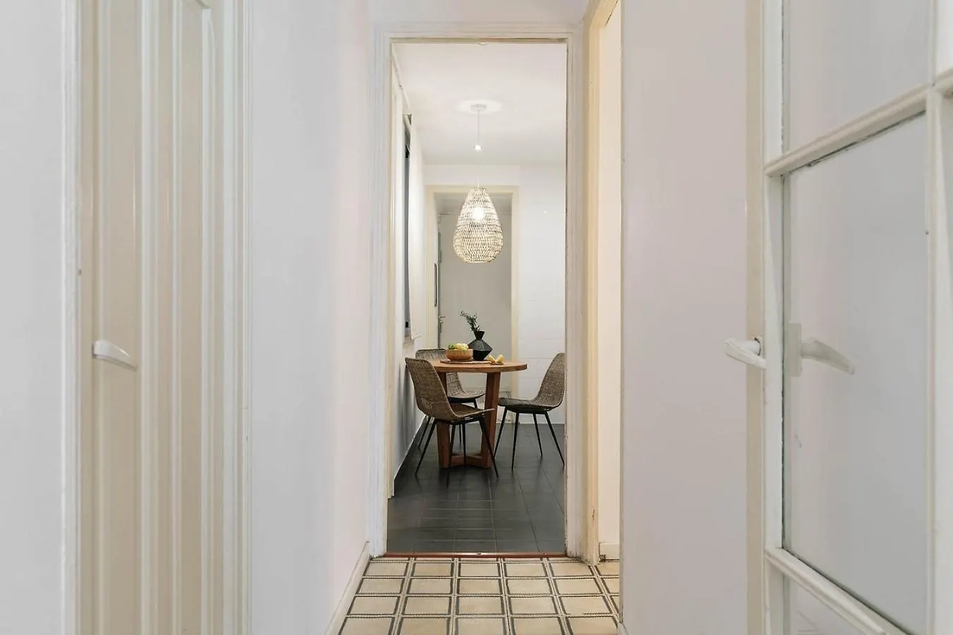 Veduto - 2 Bedrooms In Eixample Esquerra Barcelona Apartment