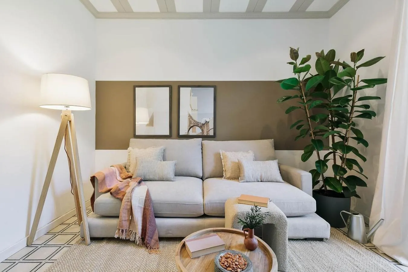 Veduto - 2 Bedrooms In Eixample Esquerra Barcelona
